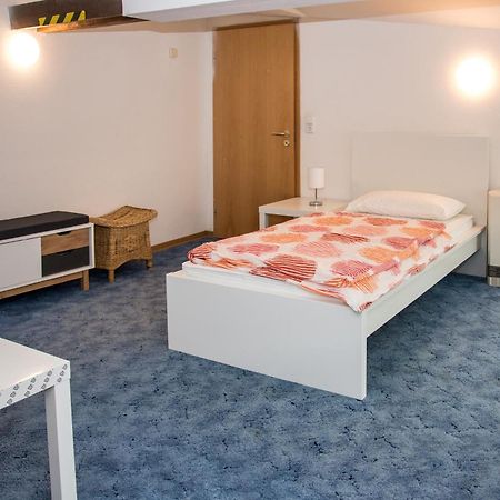 Ferien- & Monteur Maisonette Apartment In Magdeburg, H Exteriér fotografie